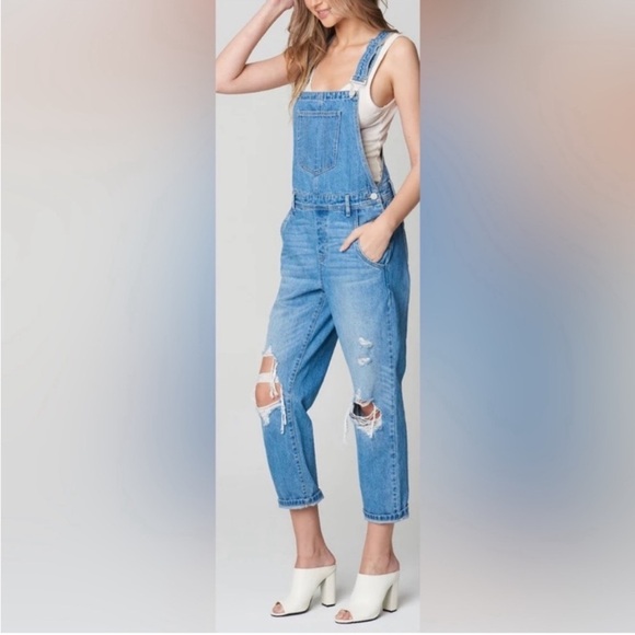 Blank NYC Loosen Up Light Blue Distressed Denim Overalls Size 29 - Picture 4 of 4